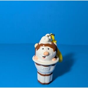 Vintage 2002 Dairy Queen Peanut Buster Parfait Bag Charm Trinket coin purse y2k